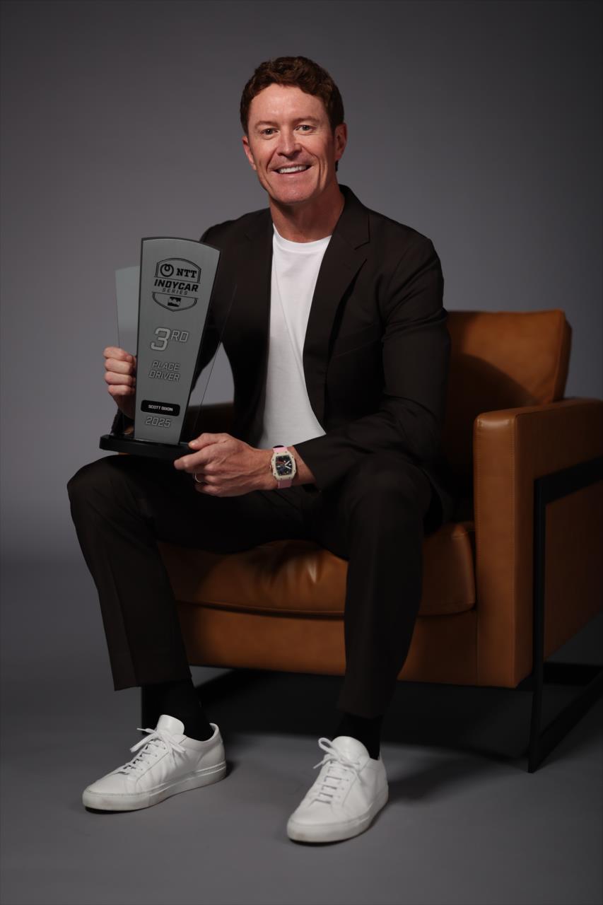 Scott Dixon - Victory Lap Celebration - By: Chris Owens -- Photo by: Chris Owens